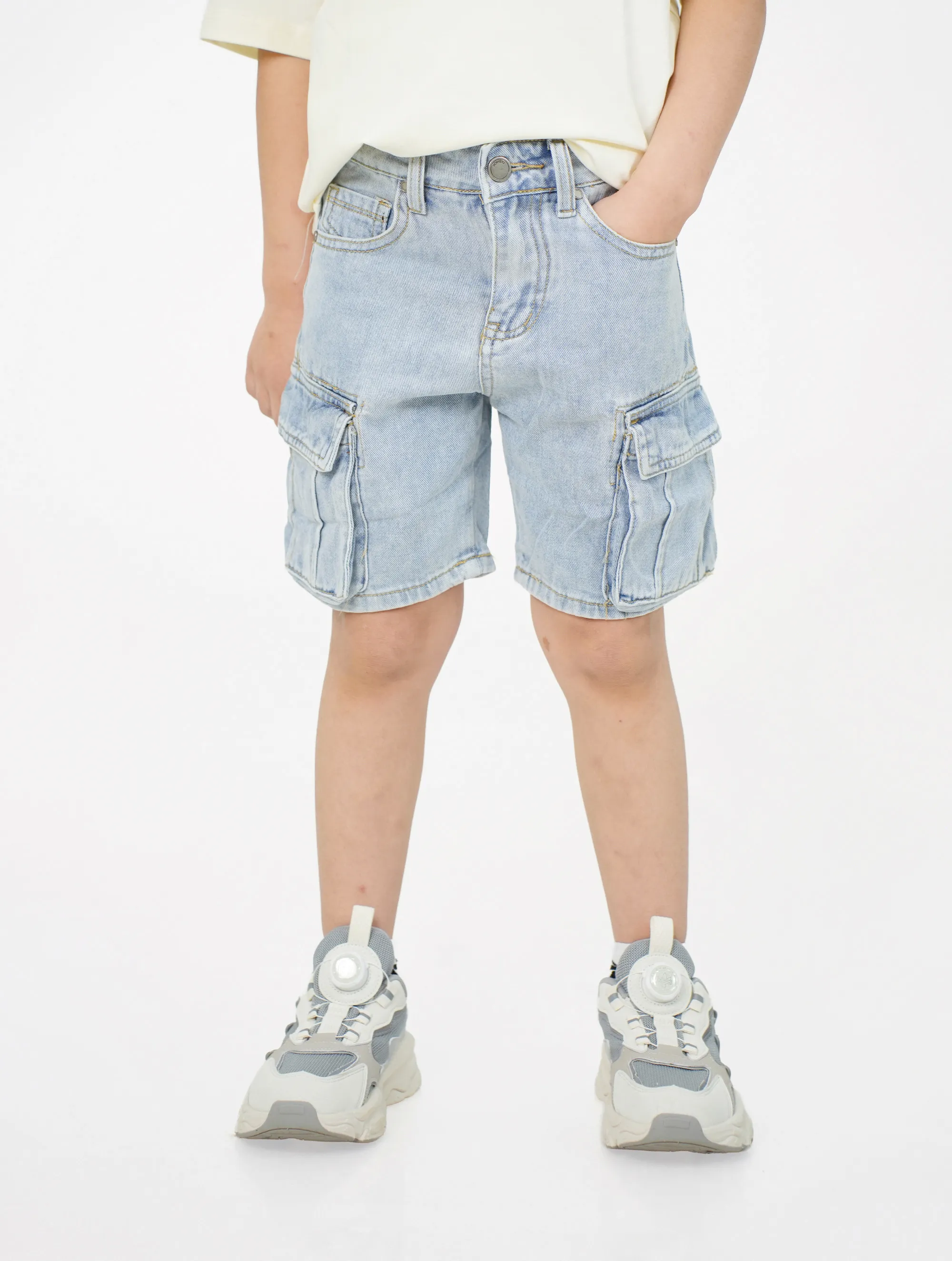 BERMUDA JEANS